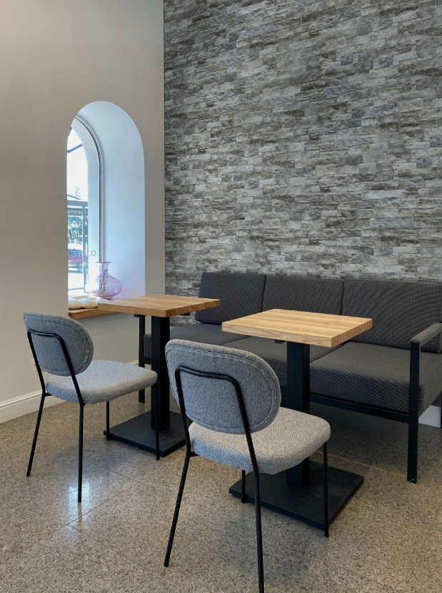 kamień elewacyjny na ścianie